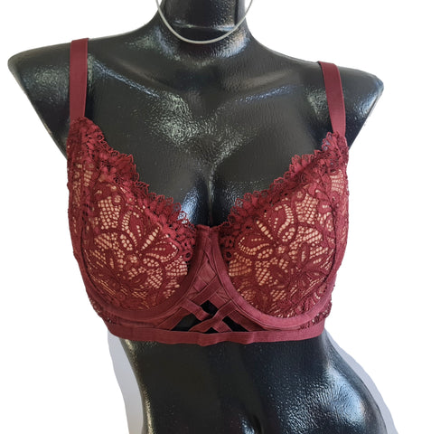 Adore Me brassiere strappy 38DD