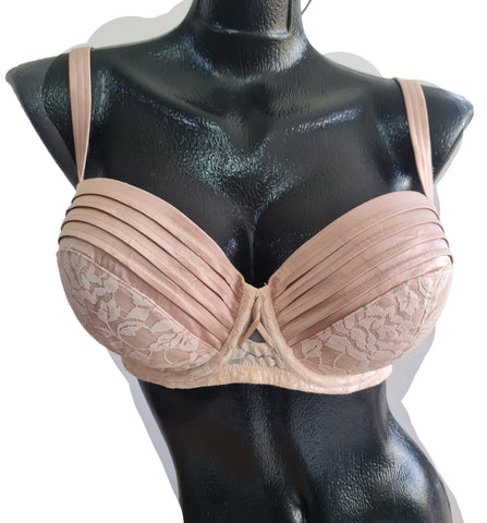 Adore Me, balconette bra sin relleno 40C