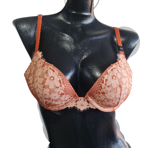 Victorias Secret lace push up bra 34B